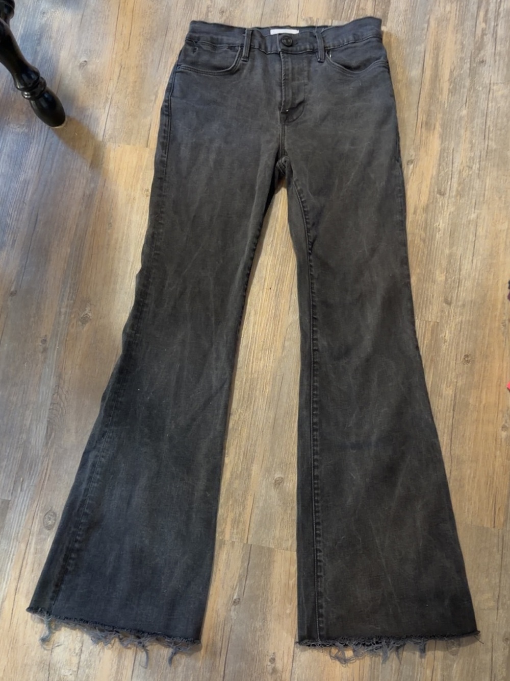 Frame Denim Le Easy Flare Black Size 28